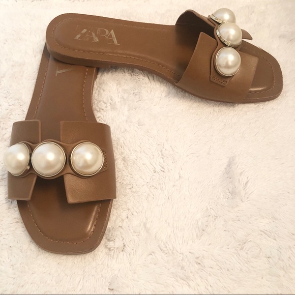 Zara sandals with pearls